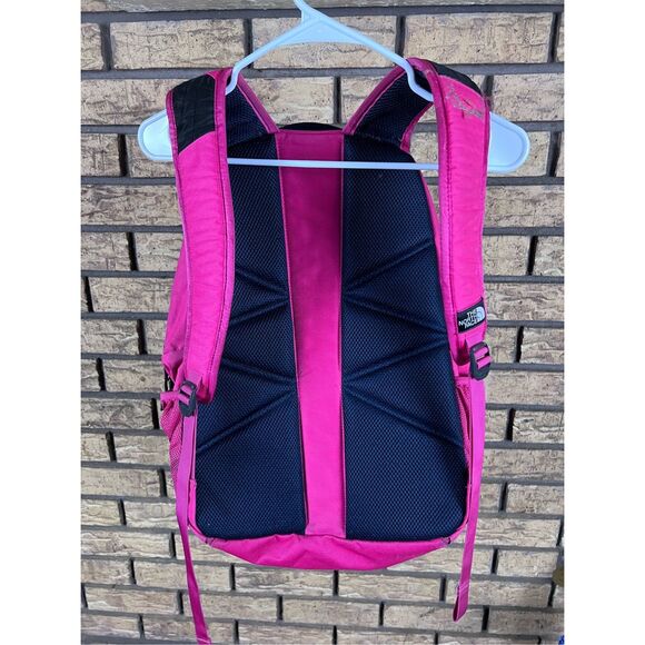 The North Face Haystack Backpack w/ Laptop Sleeve & Multiple Pockets‎ Pink - Picture 4 of 4